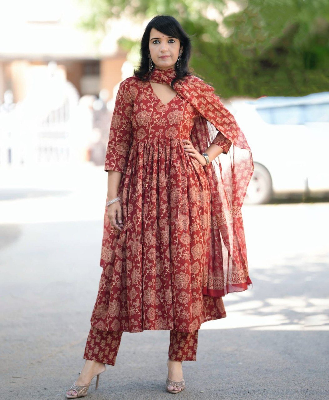 Fully Stiched Rayzon Printed Kurti Pant Dupatta - Image 6