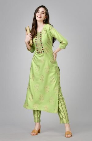 Fully Stiched Rayon Kurti & Pant