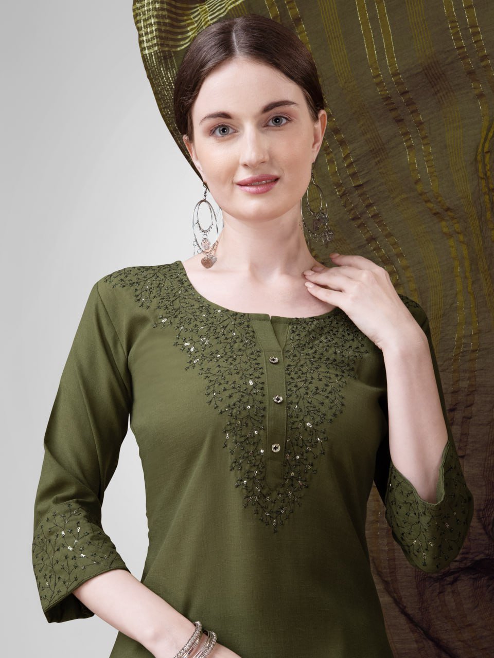Fully Stiched Cotton Blend Kurti Pant Dupatta - Image 3