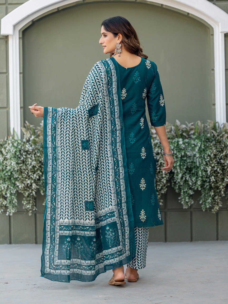 Fully Stiched Cotton Kurti Pant Dupatta - Image 2