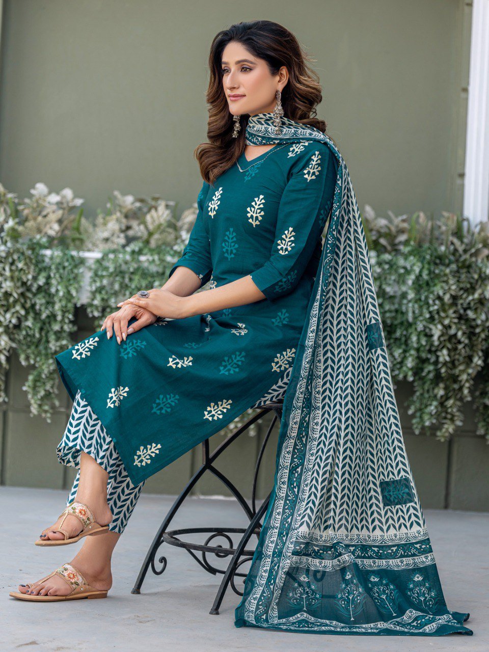 Fully Stiched Cotton Kurti Pant Dupatta - Image 5